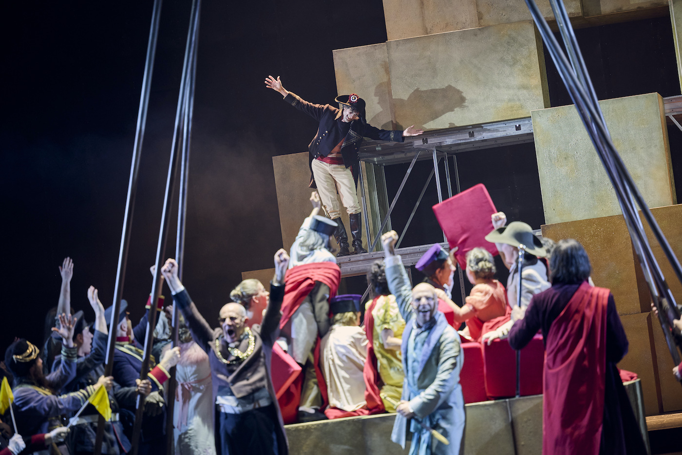 Napoleon – Staatstheater Saarbrücken – Armin Petras erzählt das Leben Napoleons  als großes Geschichtspanorama